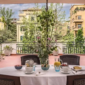 Circus Maximus Apartment